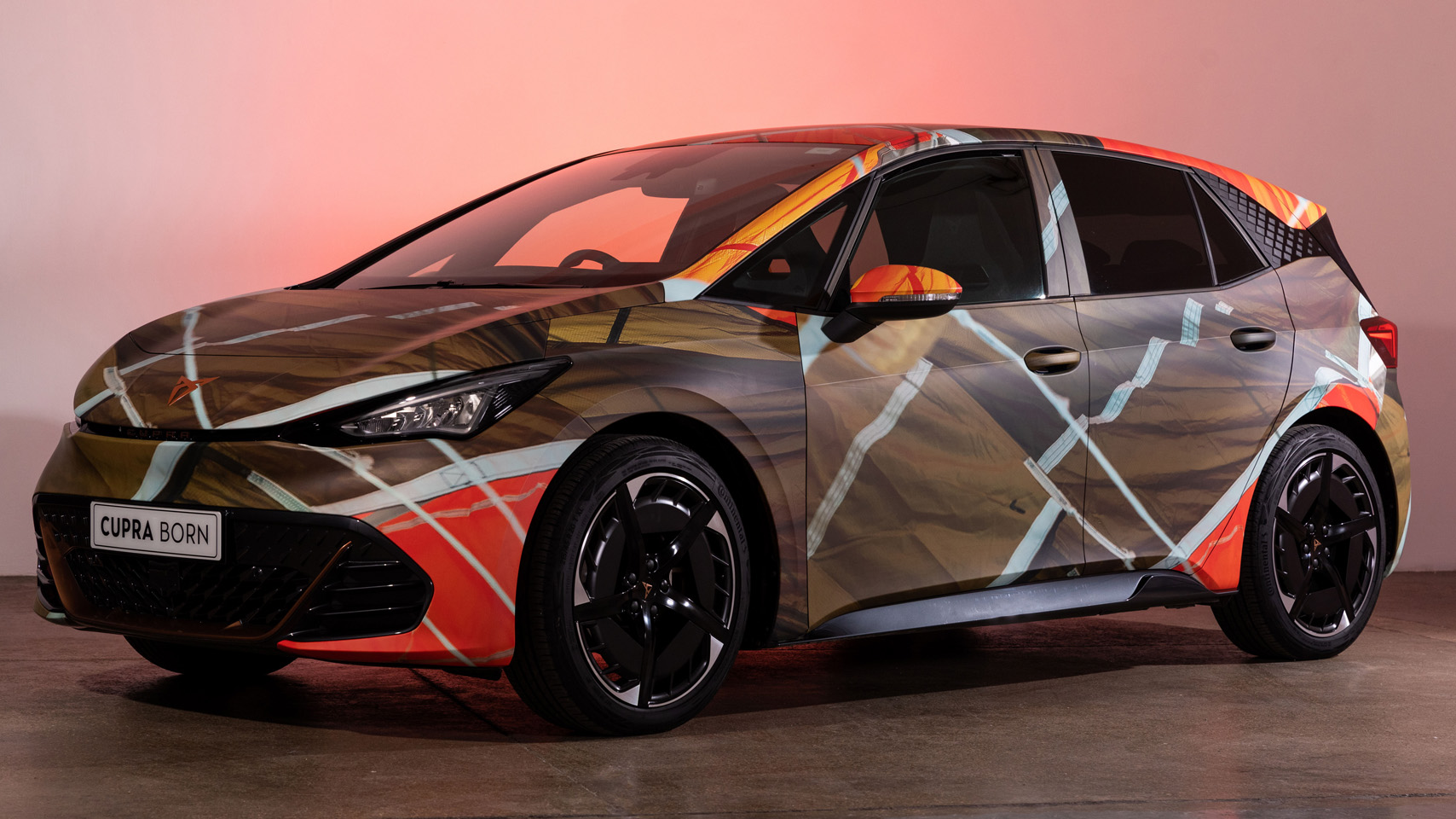 A CUPRA Born with extravagant decal