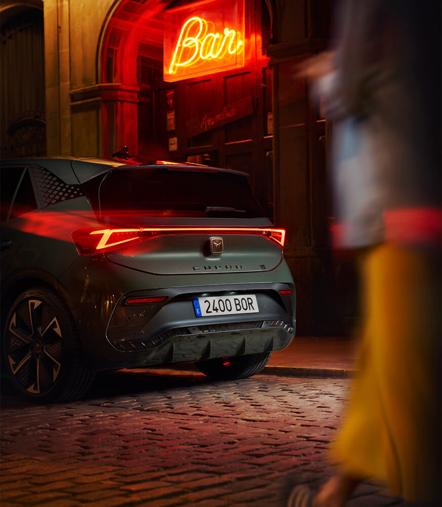 CUPRA%20Born%20back%20view